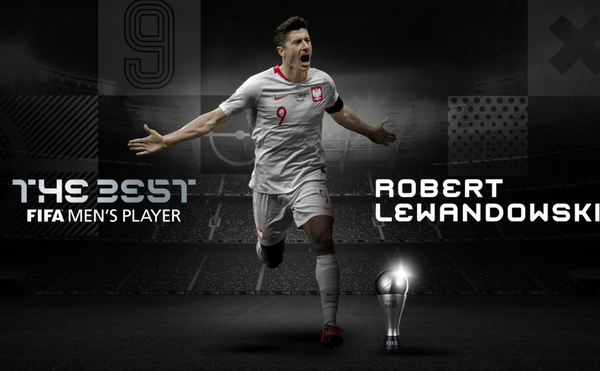 robert_lewandowski_fifa_football_awards_2020-4.png
